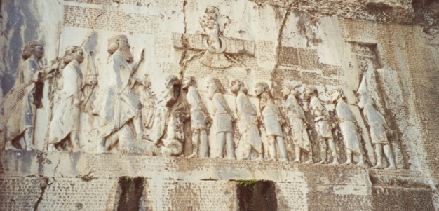 آخرین پادشاه بابل-آراخا شورشی ارمنی
