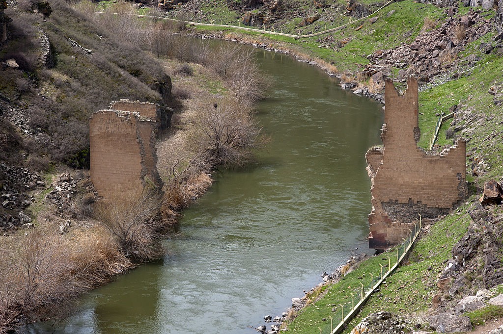 بازسازی پل تاریخی «آنی» در مرز ترکیه و ارمنستان از سوی ترکیه