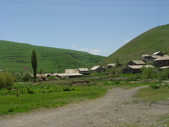 روستای آرتسواشن